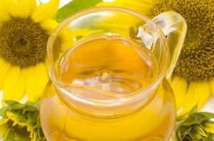 Sunflower oil is cheaper on the domestic market