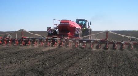 Farmers do not have time to sow winter crops at the optimum time