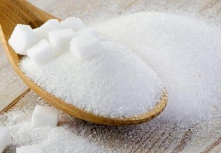 Правительство утвердило объемы и цену сахара, который будет поставляться на внутренний рынок Украины в 2017 году