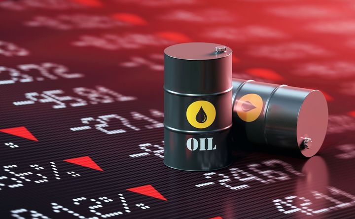 Oil prices have fallen 2% since the beginning of the week and will continue to fall amid a decline in global demand