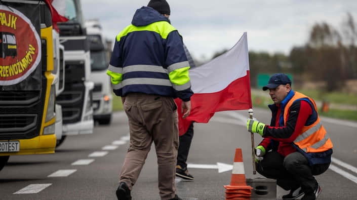 С 20 февраля польские фермеры заблокируют все пункты пропуска на границе с Украиной