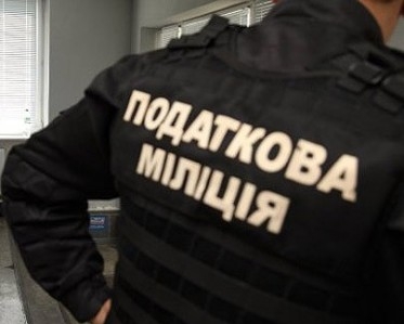 Податковою службою України заарештовані великі партії зерна в трьох портах