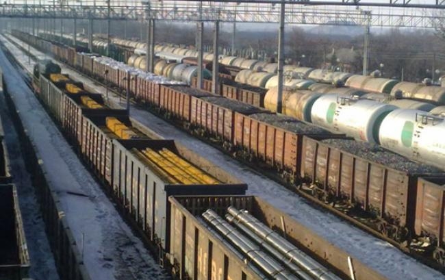 Кабмін узгодив збільшення тарифів на перевезення вантажів залізницею