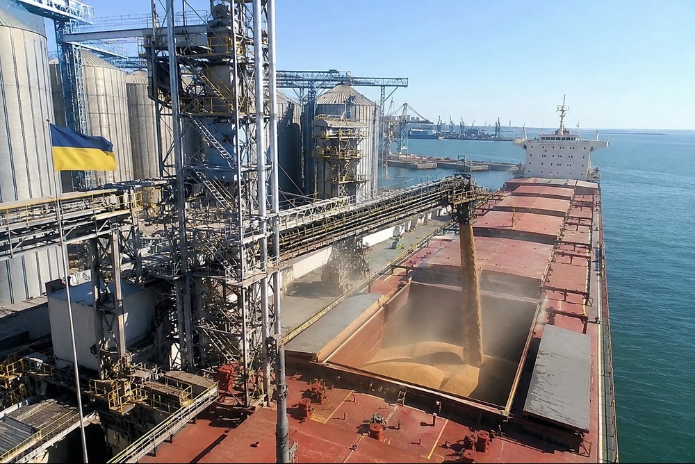 According to the results of the 2025/26 MY, Ukraine exported almost 37.5 million tons of grain