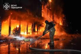 Цілеспрямовані удари рф по олійноекстракційним заводам в Україні призвели до зупинки закупівлі олійних культур та падіння цін 