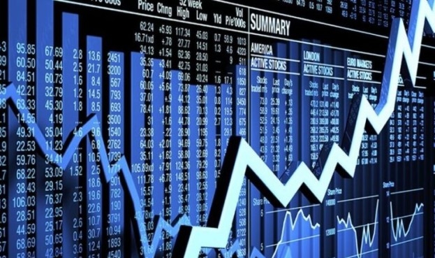 Початок руху суден через Ормузьку протоку та продовження перемовин з Іраном опускають ціни на нафту та підтримують фондовий ринок США 